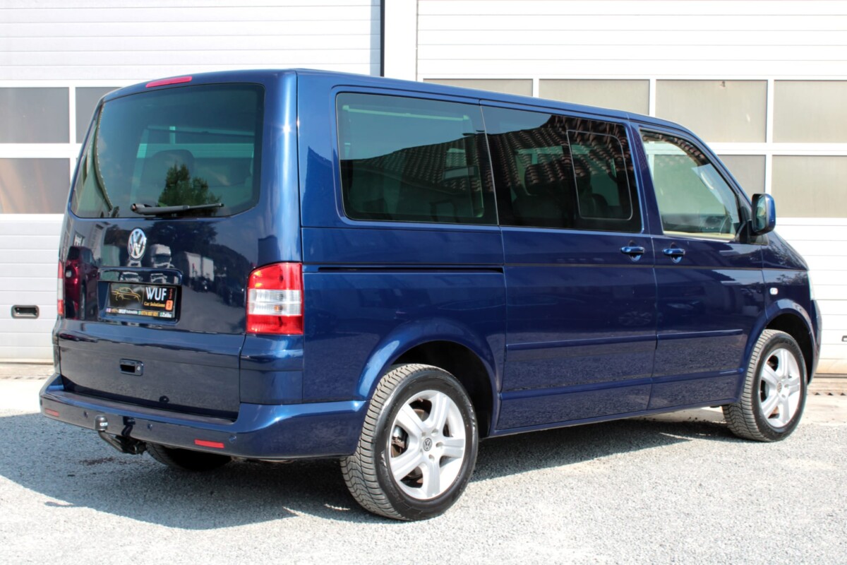 VOLKSWAGEN T5 MULTIVAN