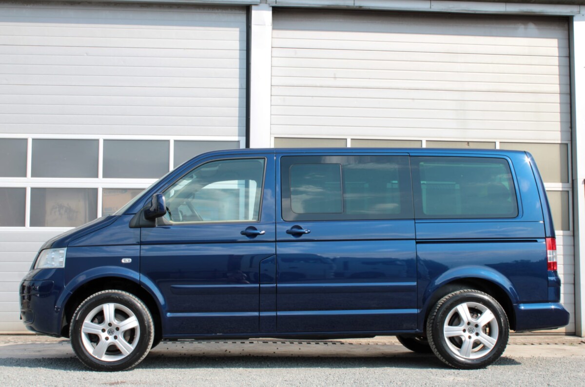 VOLKSWAGEN T5 MULTIVAN